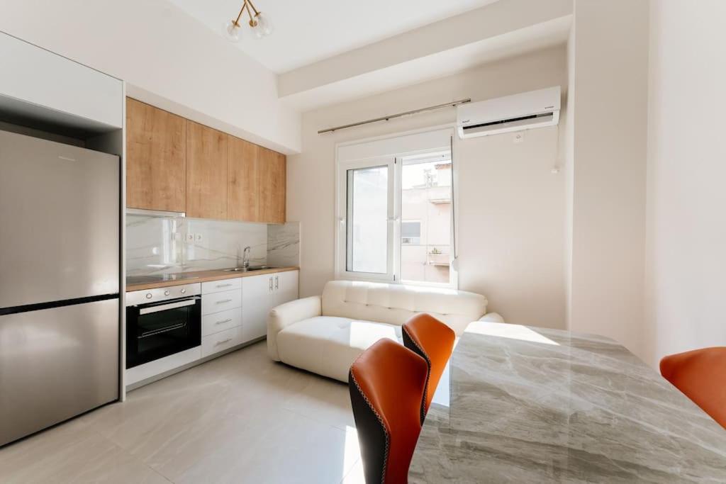 אתונה New Center Apartment Near Metro מראה חיצוני תמונה