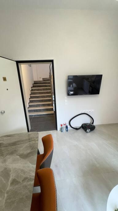 אתונה New Center Apartment Near Metro מראה חיצוני תמונה